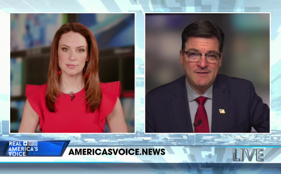 Tudor and Steve With  Your Social Media Questions Answered